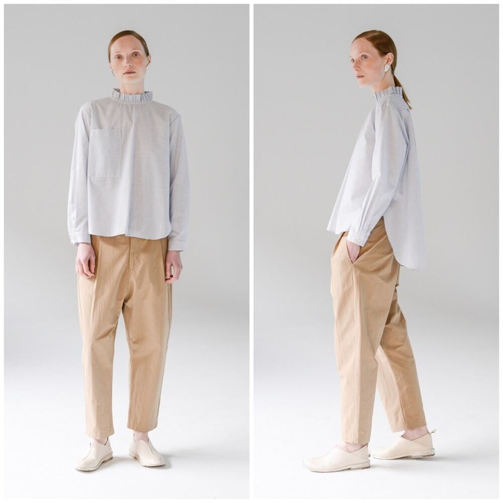 Elegant Women's Light Gray Blouse
